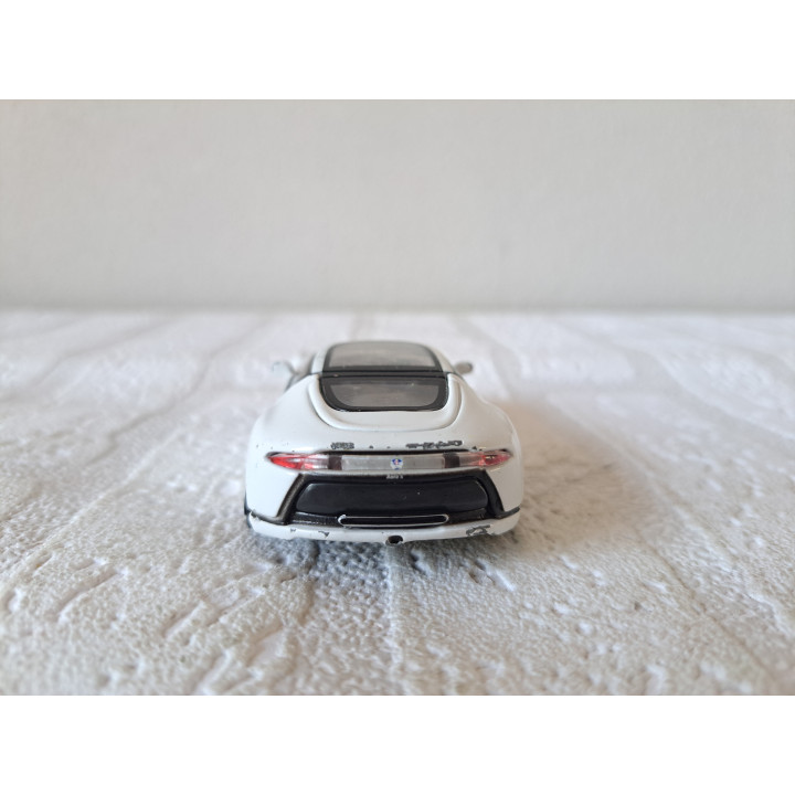 Saab Aero X 1:43 Bburago 10.5x4x2.5cm - modelauto