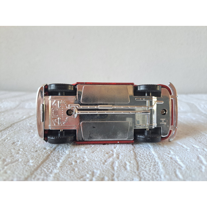 Morris Minor 10.5x4.5x4.5cm roodbruin - Verzamelmodelauto