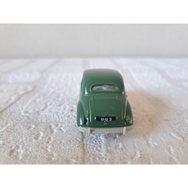 Morris Minor Corgi 7x3x3cm donkergroen - Verzamelmodelauto