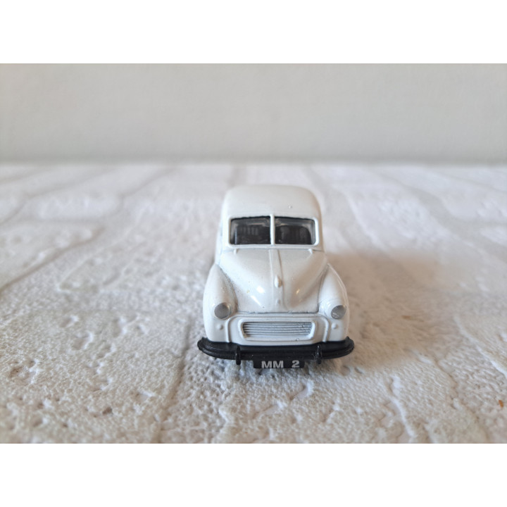 Morris Minor Corgi 7x3x3cm wit - Verzamelmodelauto