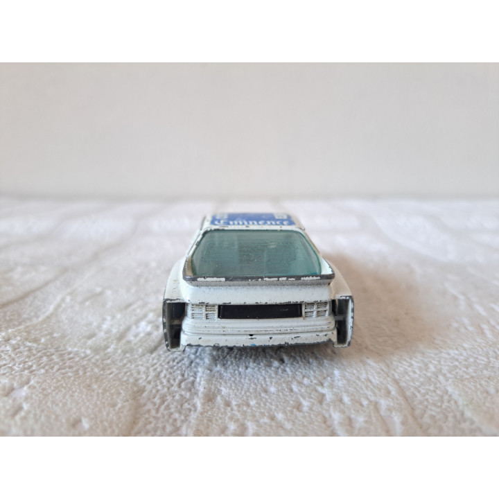 Porsche 924 Turbo Rally Eminence Bburago 1:43 10x4.5x3cm - modelauto