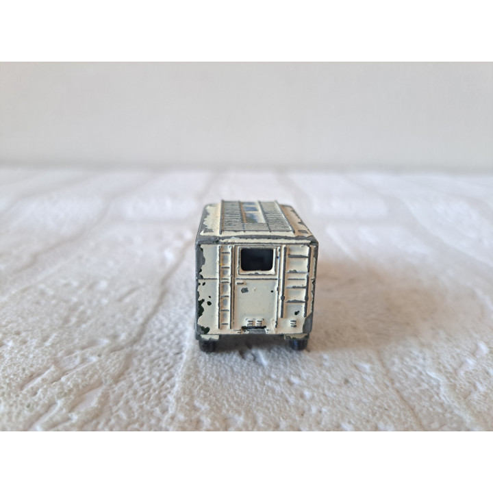 Austin MK 2 Radio wagen van metaal Lesney 1965 6x2.5x3cm - modelauto