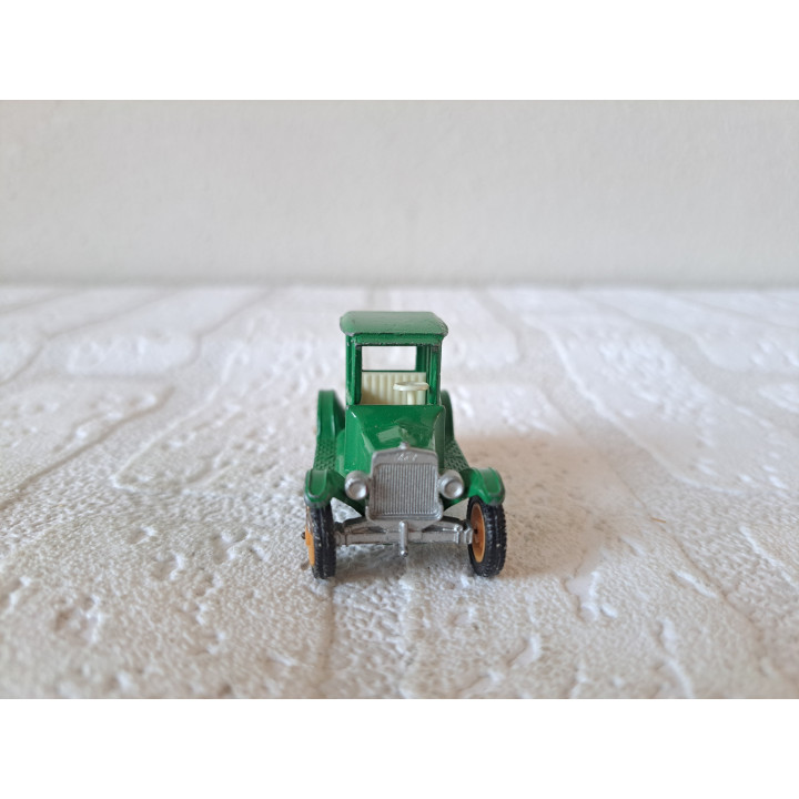 T Ford 1919 Efsi Holland groen 5.5x2.5x3cm (2) - modelauto