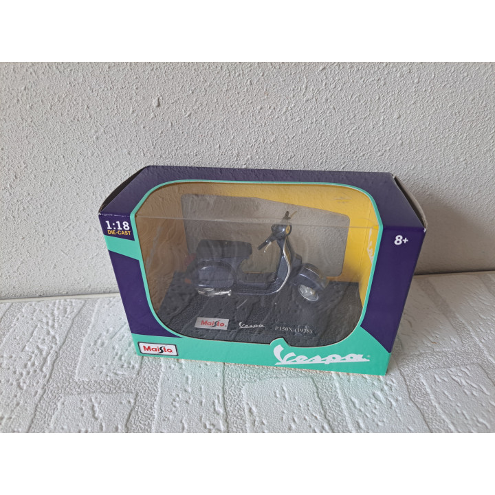 Vespa P150X 1978 1:18 Maisto - vespa