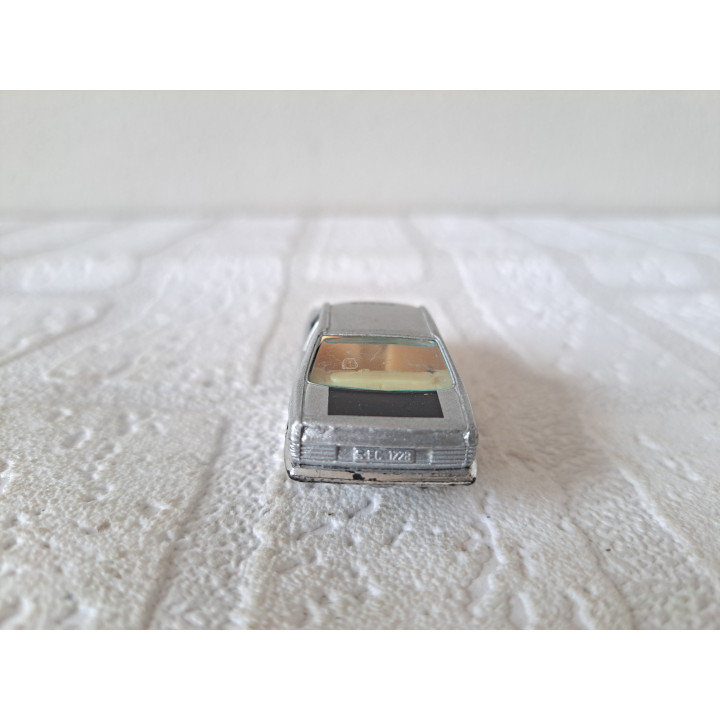 Mercedes 500 SEC 1:64 Yatming 1087 7x2.5x2cm - modelauto