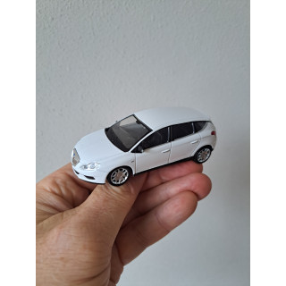 Lancia Delta 2009 1:43 Welly 44008 10x4x3cm
