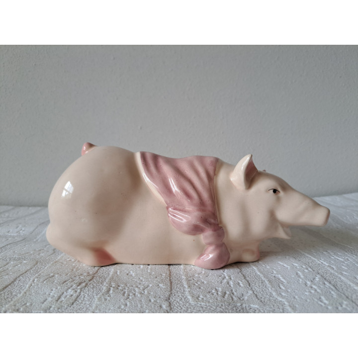 Liggend varken Porselein met sjaal spaarpot 22.5x10x11cm - spaarpotten