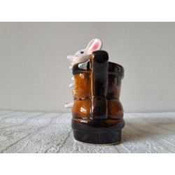 Muis van porselein in een schoen spaarpot 14x8x13cm - spaarpotten