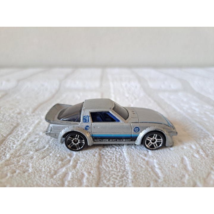 Mazda RX7 1980 Hot wheels 2013-022 - Verzamelmodelauto