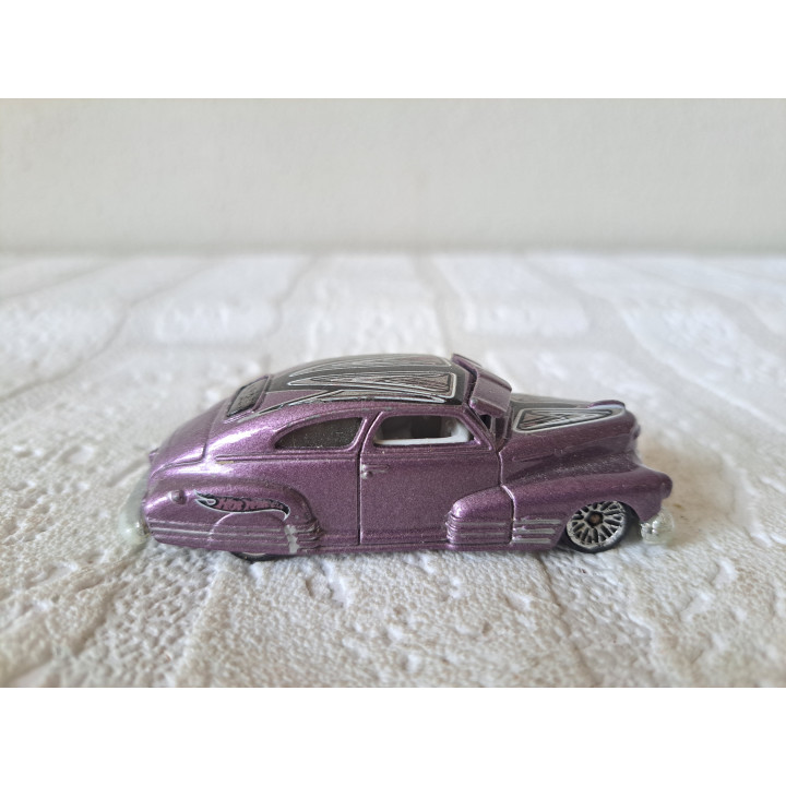Chevrolet Chevy Fleetline 1947 Hot wheels 2004-028 - Verzamelmodelauto
