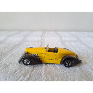 Auburn 852 Hot Wheels Hong Kong 1981 Model Car