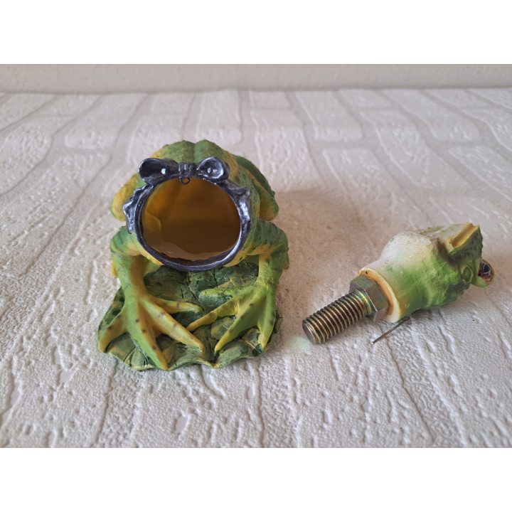Groene kikker van kunsthars met wiebelhoofd 15x9x7cm - dierfiguren