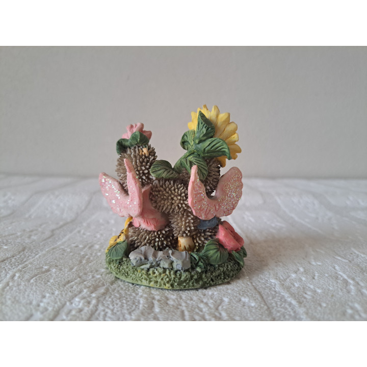 Elfen egels van kunsthars met bloemen RFA D6xH7.5cm - dierfiguren