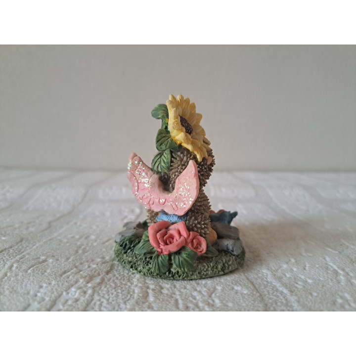 Elfen egels van kunsthars met bloemen RFA D6xH7.5cm - dierfiguren