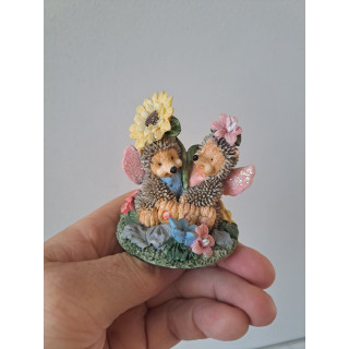 Elfen egels van kunsthars met bloemen RFA D6xH7.5cm