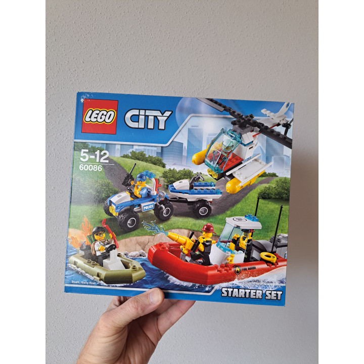 City Starter Set 2015 Lego City 60086 ONGEOPEND