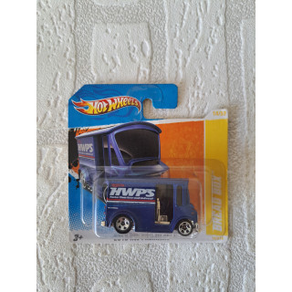 Bread Box Hot wheels 2010-014