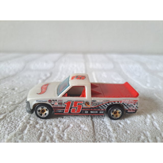 Chevrolet Chevy 1500 1996 Hot wheels 2011-078 (1)