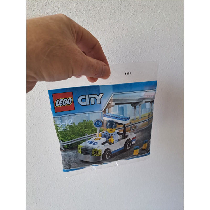 Politieauto polybag 2017 Lego City 30352