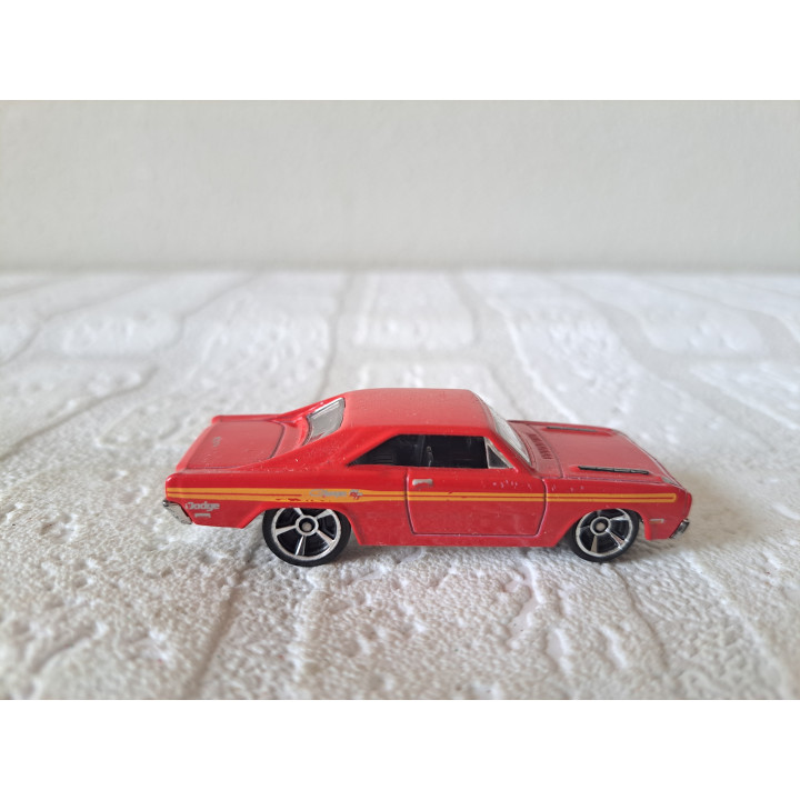 Dodge Charger Brazilian 1974 Hot Wheels 2014-240 rood - Verzamelmodelauto