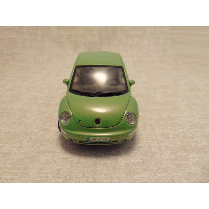 Volkswagen kever new beetle 1998 Bburago 1:24 groen