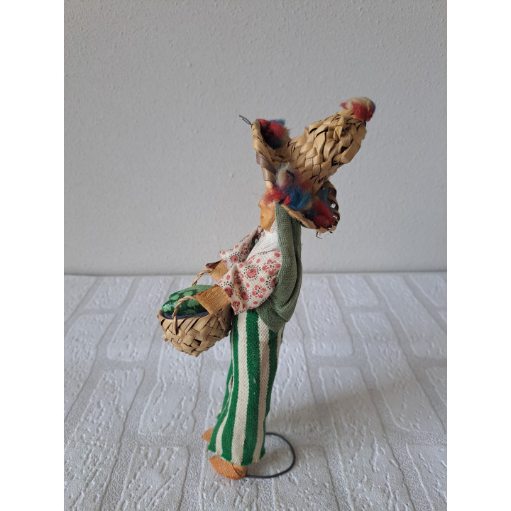 Straatverkoper pop in klederdracht van stof 6x10x27cm- klederdracht