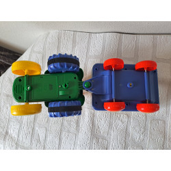 Thaise dansers van stof met houten plateau 7x5x20.5cm- klederdracht
