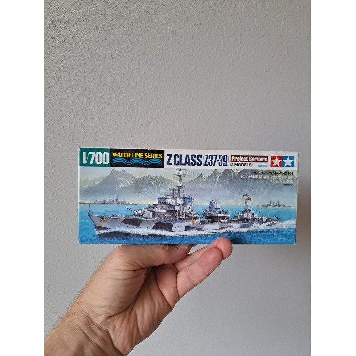 German destroyer Z Class Z37-39 bouwdoos 1:700 Tamiya