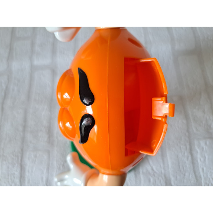 Grote voetballer snoepdispenser van kunststof M&M (2) - M&M