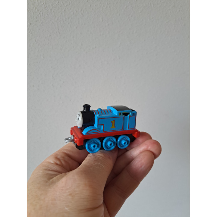 Thomas de Trein van metaal 7.5x3x4cm