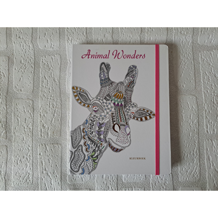 Animal Wonders kleurboek met 128 pagina's 9789036648424 - kleurboeken