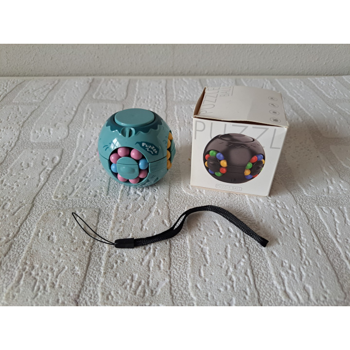 Fidget IQ puzzelbal van kunststof 6.5x6.5x6.5cm - IQ spellen