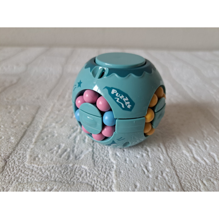 Fidget IQ puzzelbal van kunststof 6.5x6.5x6.5cm - IQ spellen