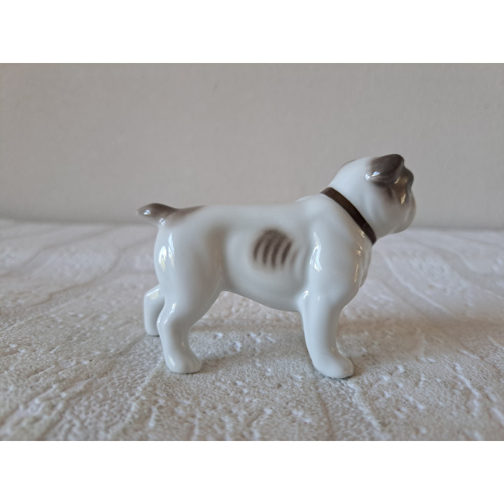 Bulldog hond van porselein 8.5x4x6cm - dierfiguren