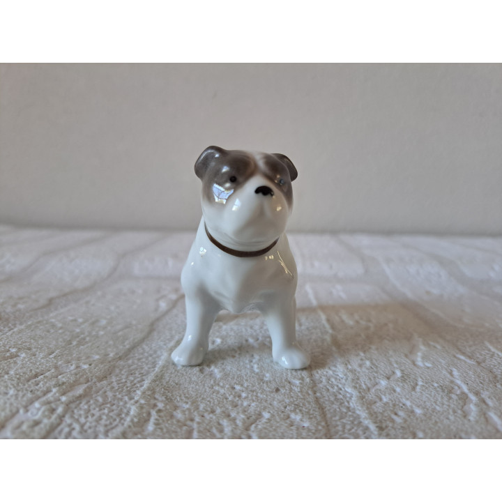 Bulldog hond van porselein 8.5x4x6cm - dierfiguren