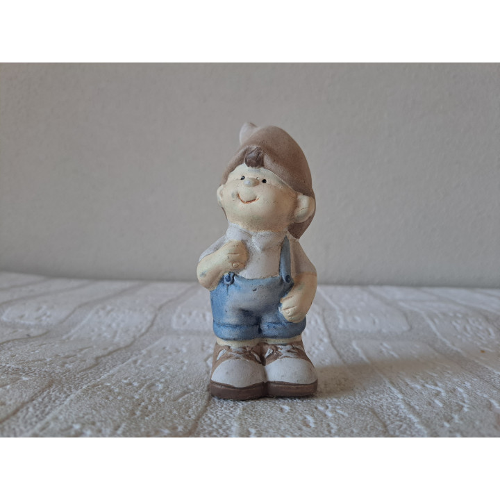 Jongen van aardewerk met puntmuts 4.5x4x11cm - beeldjes