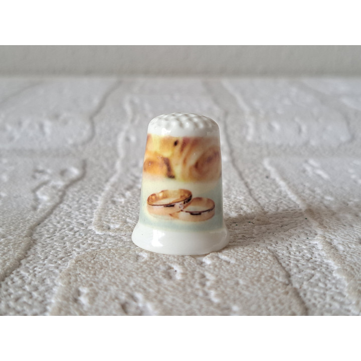 Trouwringen vingerhoedje