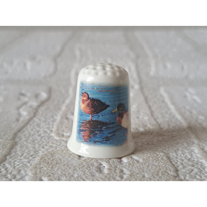 Eenden staan in het water vingerhoedje Eenden staan in het water vingerhoedje