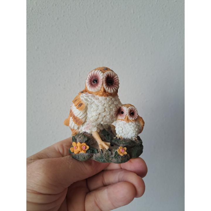 Uil met jong, kunsthars 5x5.5x10.5cm