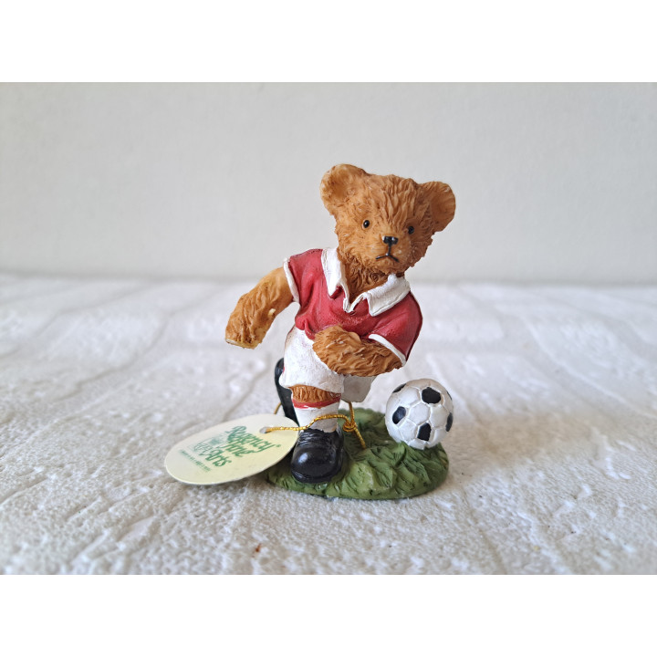 Beer als voetballer, kunsthars 5x4x6cm - dierfiguren