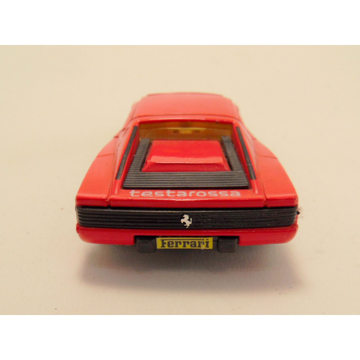 Ferrari Testarossa 1:39 MC Toys rood