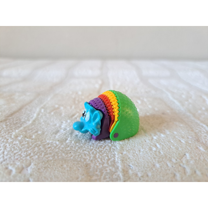 Egel, Ferrero 2002, kunststof  2.5x3.5cm - ferrero