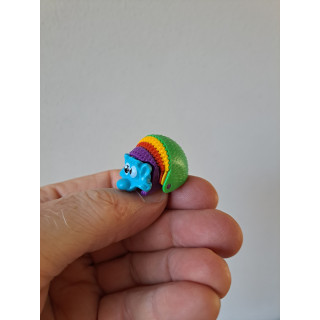 Egel, Ferrero 2002, kunststof  2.5x3.5cm