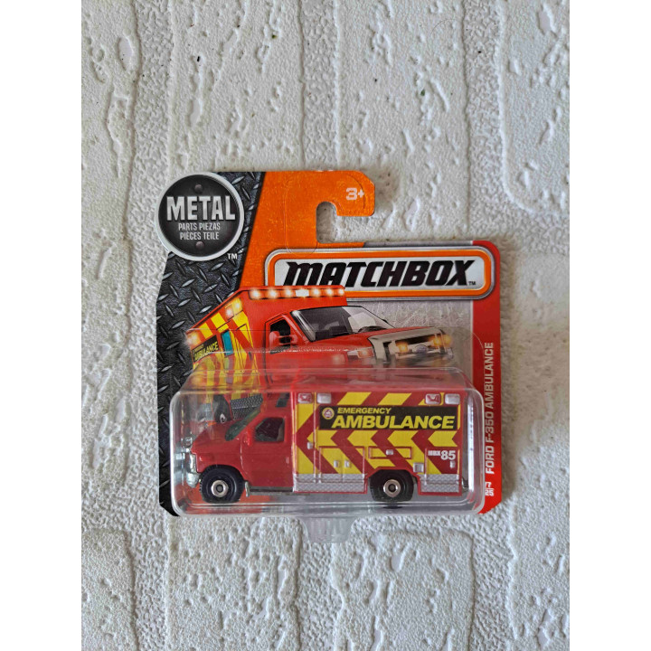 Ford E350 Ambulance Matchbox nr77 rood MB944 - modelauto