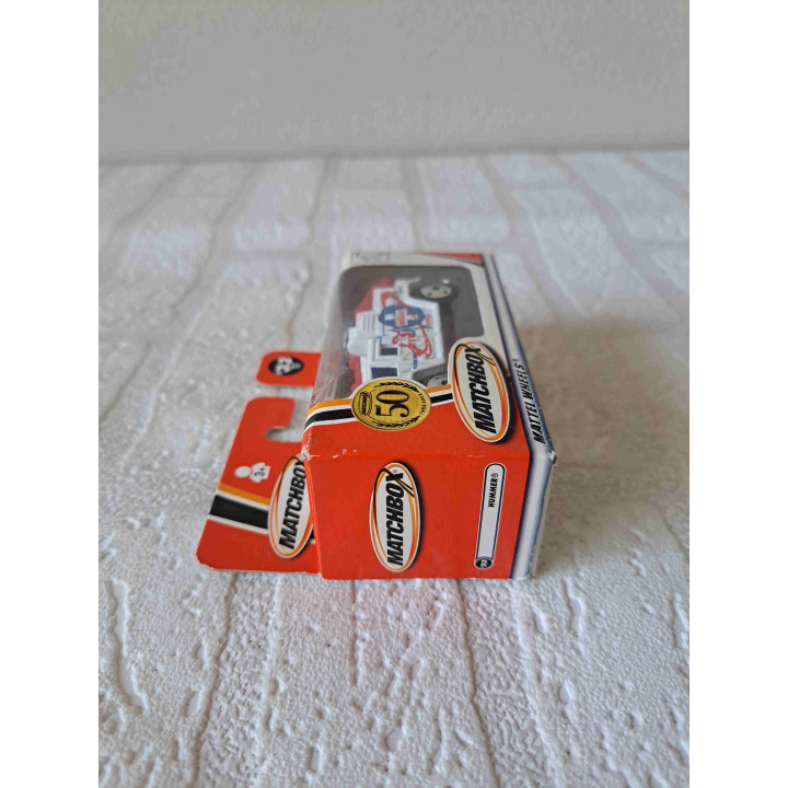 Hummer H1 Basse 33 Ambulance Matchbox 50 Jaar mb 33 - modelauto
