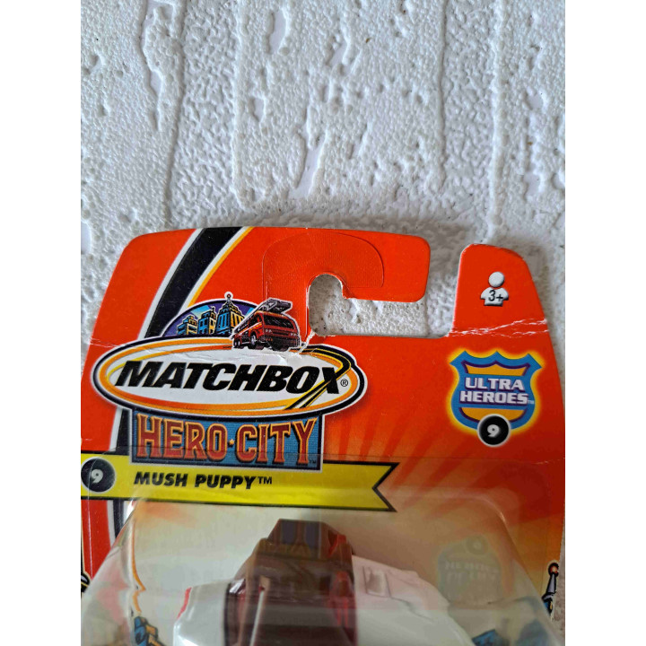 Mush Puppy Hond Hero City Matchbox mb 9 Ultra heroes - modelauto