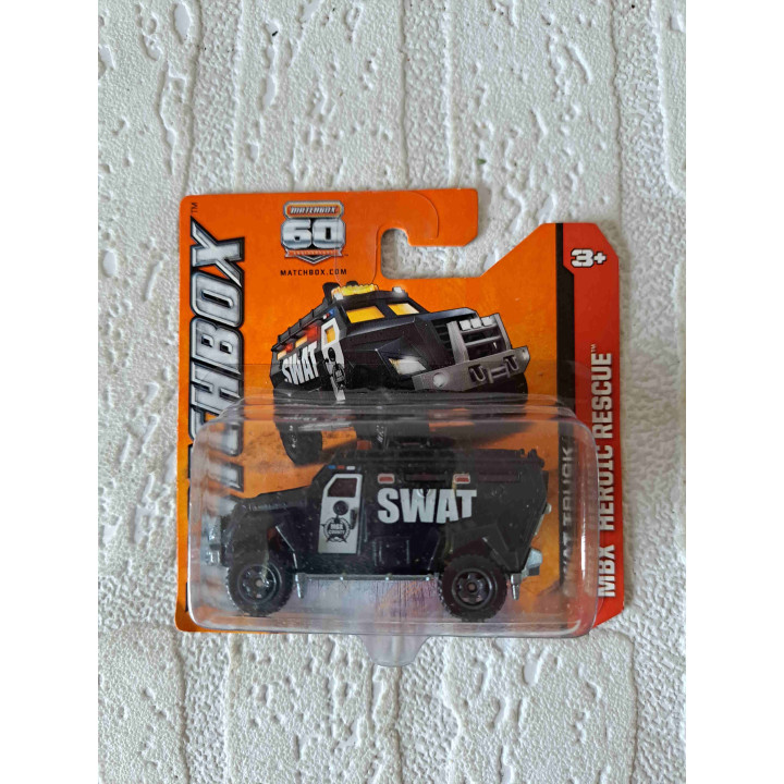 Swat truck Matchbox 2012 mb TPN33 zwart - modelauto