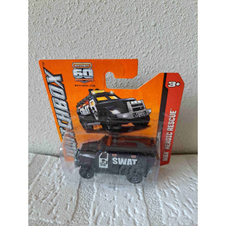 Swat truck Matchbox 2012 mb TPN33