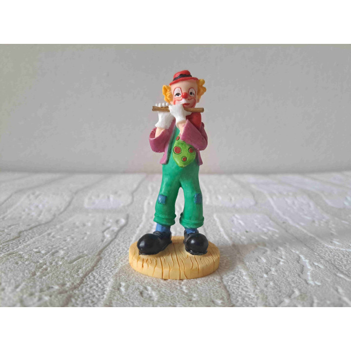 Clown met dwarsfluit, kunsthars D4xH9cm - beeldjes