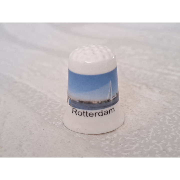 Erasmusbrug in Rotterdam vingerhoedje